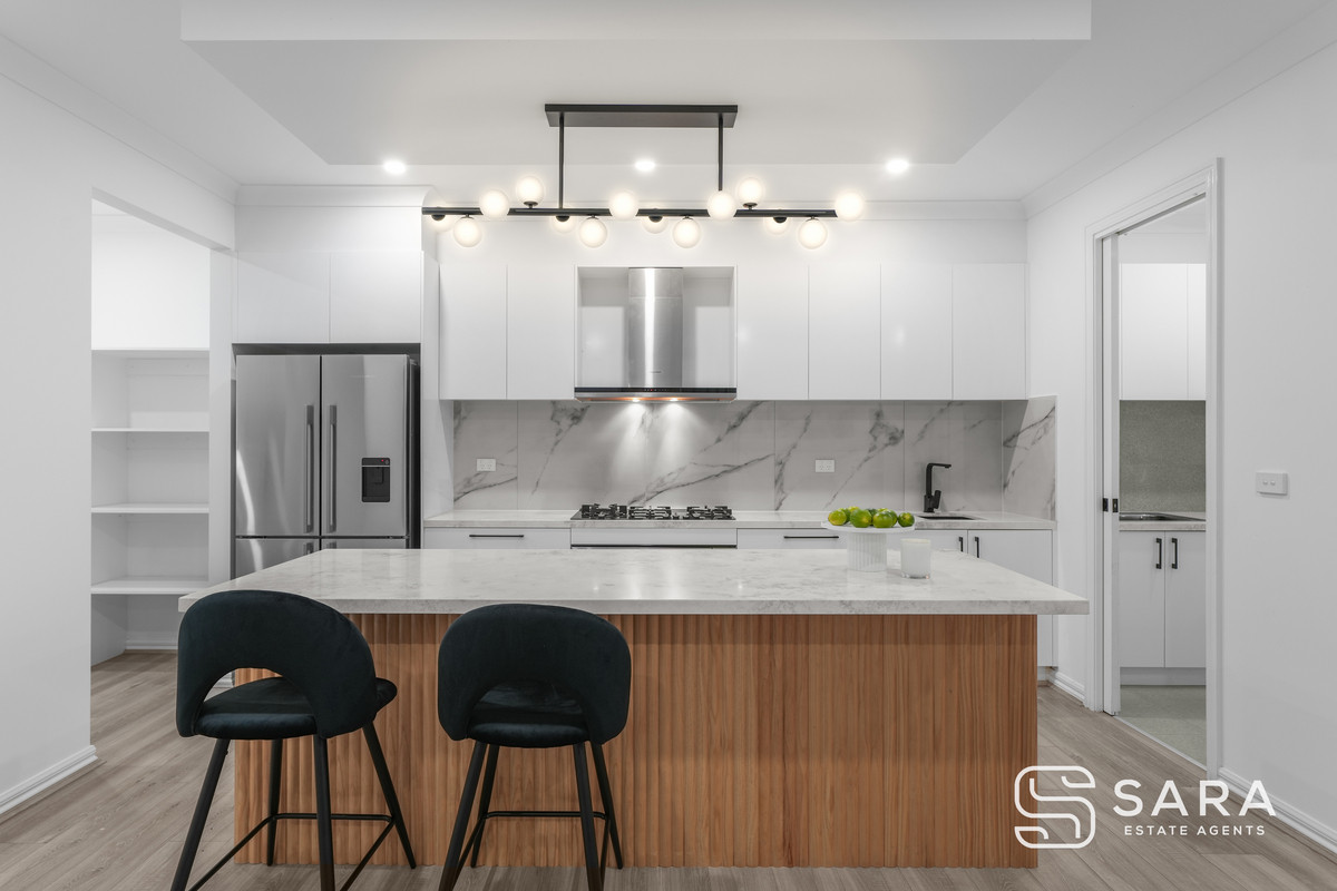 14_889d-8157-6f2b-67f4-f86d-e067-eafb-70cd_20250614044315