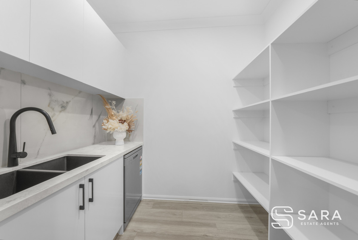 16_515c-4ec8-94d4-6730-77ef-a0c6-ffcb-7eb4_20250803030529